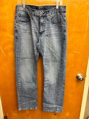 Classic Men's Straight Jeans — Medium Washed Blue 33x30